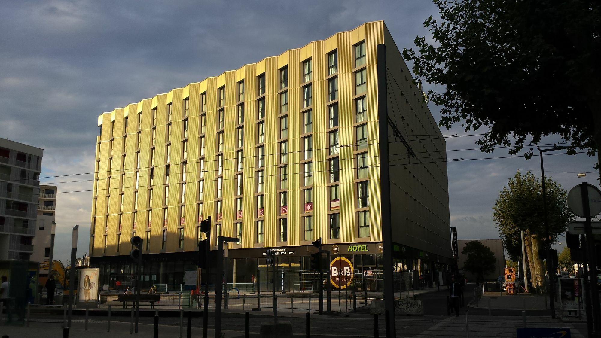 B&B Hotel Bordeaux Centre Begles Exterior photo